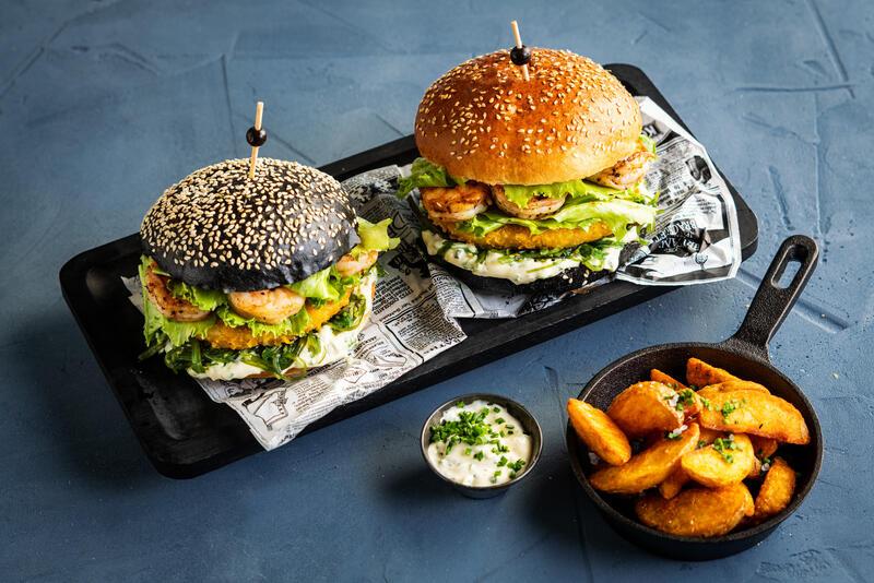 Black burger sandwich met Sesamzaad 90g