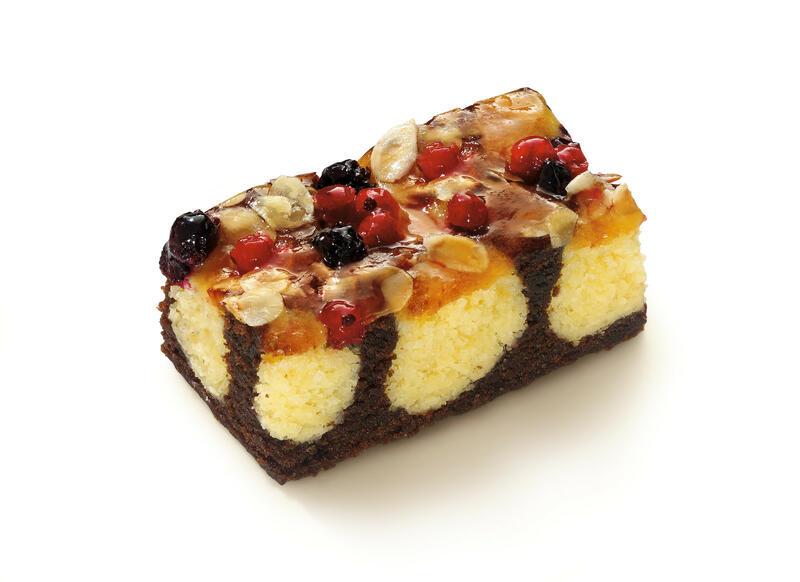 Choco forestfruit cake